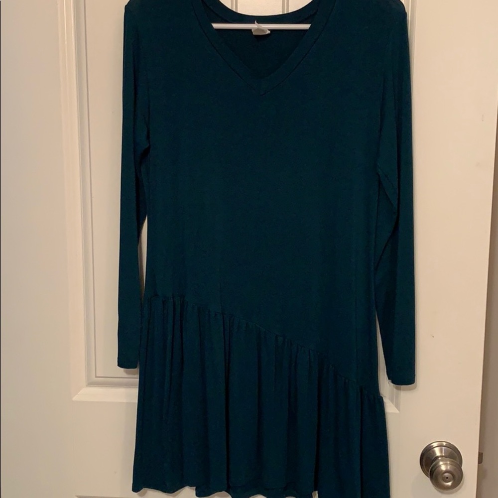 Dark green slanted top zulily medium rayon spandex